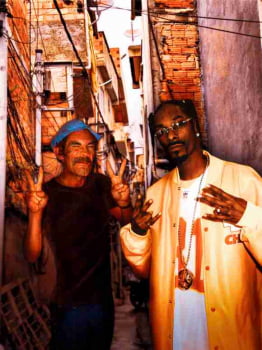 Camiseta Seu Madruga & Snoop Dog - Outlet